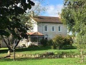 Achat Immeuble 310m² BENET 85490