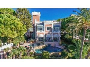 Prestigieux château de 600 m2 en vente - Antibes  Provence-Alpes-Côte d'Azur