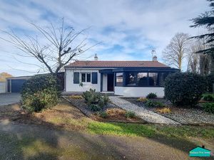 Location Maison 5 pièces 119m² MACHECOUL ST MEME 44270