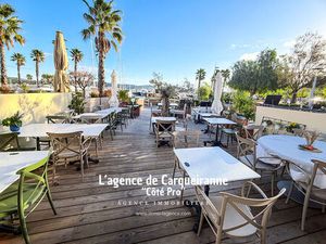 Vente local commercial 7 pièces 200m2 Cavalaire-sur-Mer (83240) - 410000 € - Surface Privé