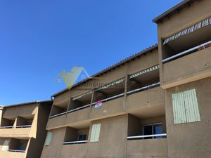 Jolie T2 avec une grande terrasse sur Vaison-la-Romaine