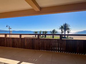 Appartement T3 Face A La Mer Avec Terrasse