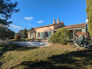 Salernes charmante villa provençale 6 pièces  234 m²  grand garage sur 6.570 m² de...