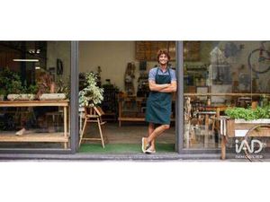 Vente Bureaux et commerces à Saint-Martin-de-Ré (17410) : à vendre / 119m² Saint-Martin-de