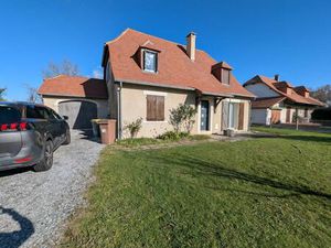 Location maison 5 pièces 117m2 Idron 64320 - 1350 € - Surface Privée