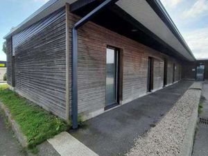 Location Bureaux et commerces à Ploërmel (56800) : à louer / 104m² Ploërmel