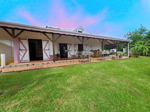 A VENDRE : VILLA T4 - 130 M2 + DEPENDANCE - TERRAIN 2 000 M2 - RIVIERE-PILOTE