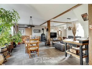 Ancien bistrot métamorphosé en maison