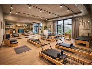 VENTE LOCAL COMMERCIAL 100 89 m² ■(brut de béton) IVRY-CONFLUENCES