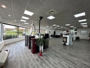 Location Commerce Normanville 27930