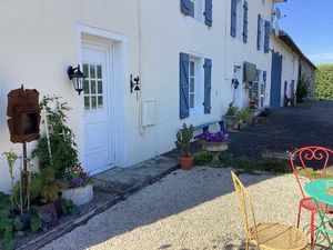 Grande maison de village