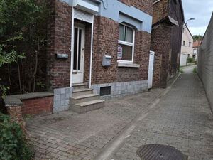 Immeuble de rapport à vendre à rue des Moissons 26 Gilly (VBD65047)