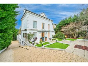 Vente maison 9 pièces