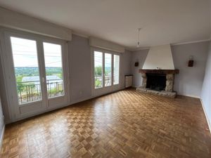 Location Maison 5 pièces 106m² ST GERMAIN SUR ILLE 35250