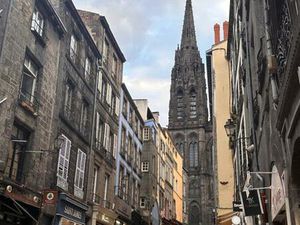 Location appartement 3 pièces 88 m² à Clermont-Ferrand (63000)