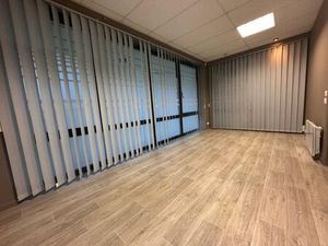 Vente bureau 2 pièces 25 m² Chamalières (63400)