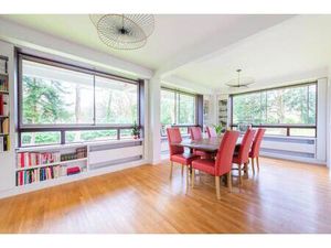 Appartement de 4 pièces de 107 m² situé à Louveciennes