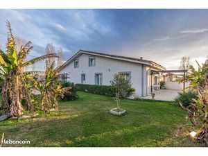 Propriété 7 pièces 265 m²