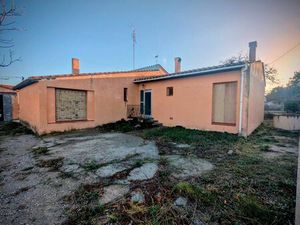 Vente maison 5 pièces 94 m² Rivesaltes (66600)