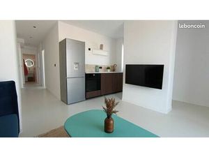 T3 meuble avec bacon