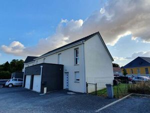 Maison de 2016 située dans un petit lotissement calme   proche du centre de Bourg-Achard e