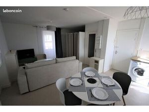 Studio 1 pièce 38 m²