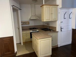 A LOUER AGREABLE T3 DANS CENTRE VILLE