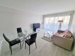 Appartement 3 pièces meublé de 79 92 m²