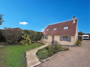 Maison sur la commune de Jouarre vivable de plain pied- 4 chambres - garage - dépendance -