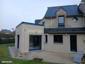 Maison d’architecte entièrement meublée et entièrement décorée