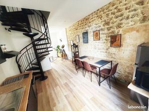 À Louer – Maison de Ville Meublée de 62 m² avec Cour Privative