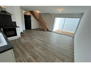 Location maison  69.81 m² T-3 à Puilboreau  782 €