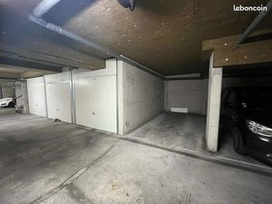 Place de parking dans résidence récente et sécurisée