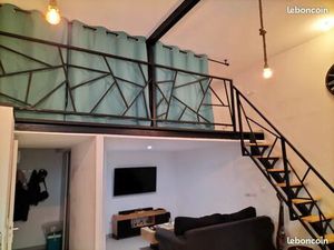 Loft et mur commercial