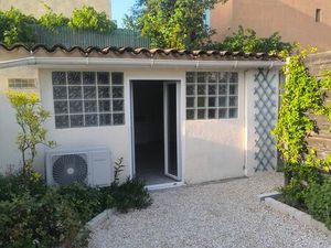 A louer T2 meublé de janvier à fin mai 2025