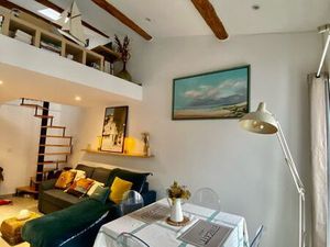 Charmant Duplex à louer dans le quartier d'Endoume  Samatan