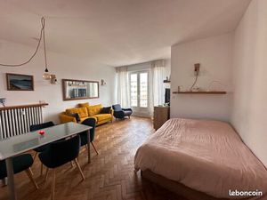 Magnifique type 1 de haut standing meublé secteur Vieux-Port