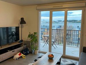 T2 récent avec terrasse parking