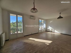 TARASCON. Appartement T3 à vendre