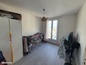 Appartement T3 50m2 + cave  Résidence La Cravache