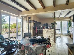 Maison T6 avec grand terrain