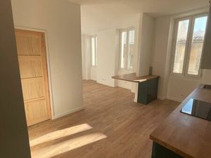 T2 spacieux de 45 m² – Entièrement rénové – Lumineux – Calme – Marseille 5e – Vente direct