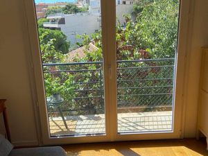 À vendre – T3 traversant avec balcon Avenue des roches – Marseille 13007