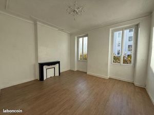 T3 Rue paradis / Delibes