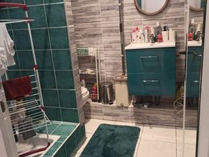 Location appartement 1 pièce 30 m² à Lyon 8 (69008)