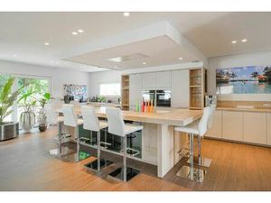 Villa à vendre avec garage et terrasse   Braine-l'Alleud (VBD65229)