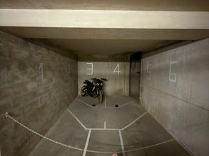 Parking moto/scooter sécurisé