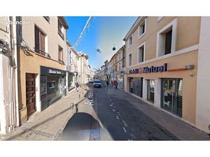 Local commercial 8 8%