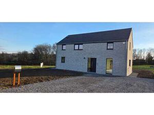 Villa neuve dans lotissement résidentiel à Dolembreux