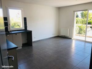 Beau T3 avec terrasse et jardin